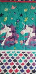 10-71-02-0089 - FRAZADA LIGERA, Cobertor de material microfibra de poliester con acabado interior tipo borrega, TAMAÑO MATRIMONIAL - ALTURA 210 - 220 CM,  ANCHO 170 - 180 CM, DISEÑO INFANTIL UNICORNIO 2